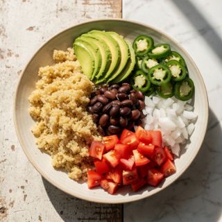 Southwest Quinoa Breakfast Bowl